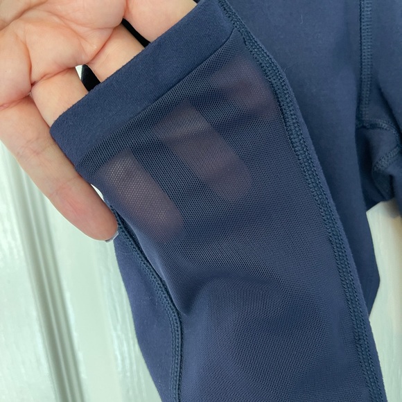44 Fabletics Powerhold Leggings - Picture 3 of 8